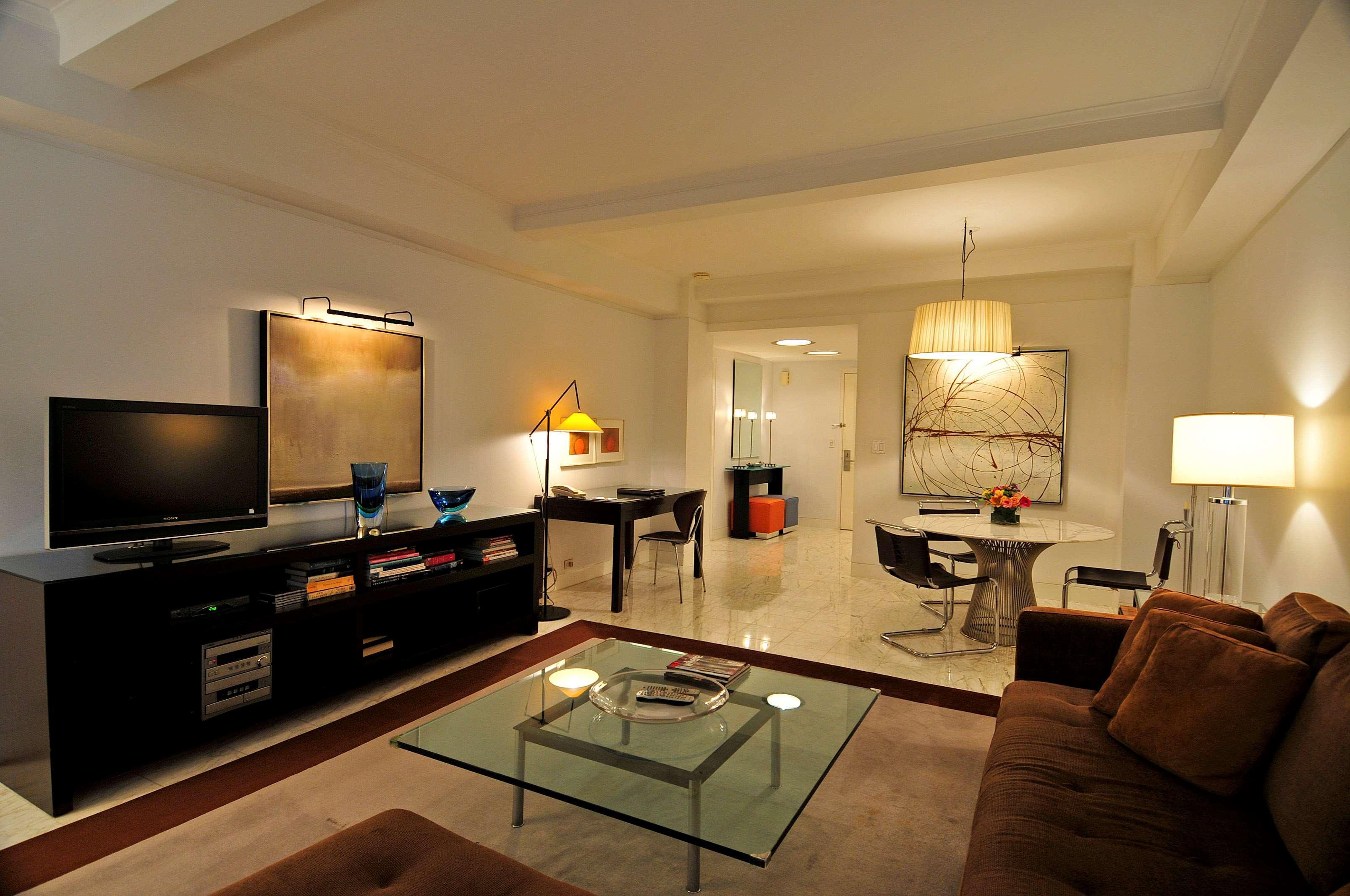 Lombardy Hotel New York Bagian luar foto
