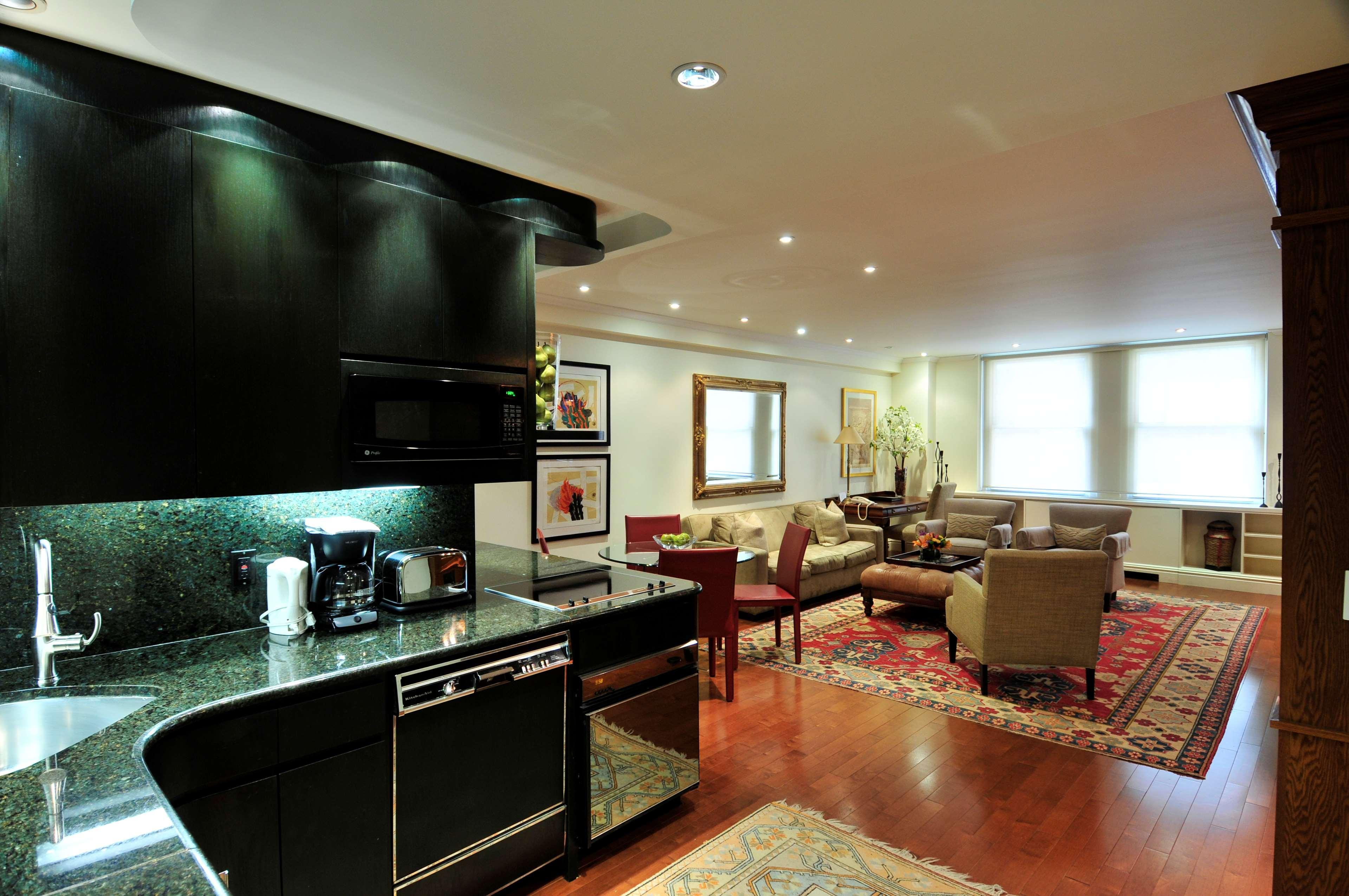 Lombardy Hotel New York Bagian luar foto