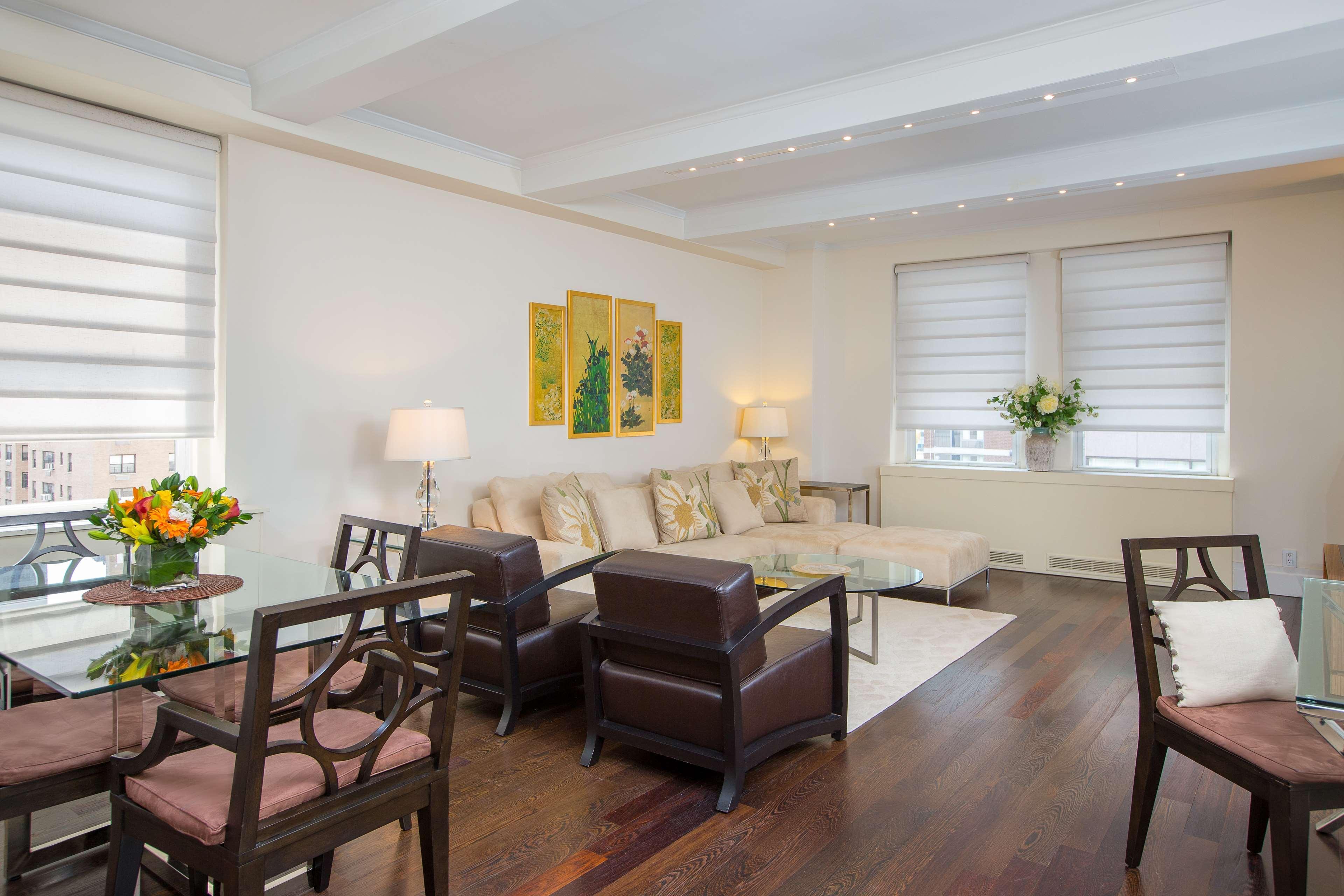 Lombardy Hotel New York Bagian luar foto
