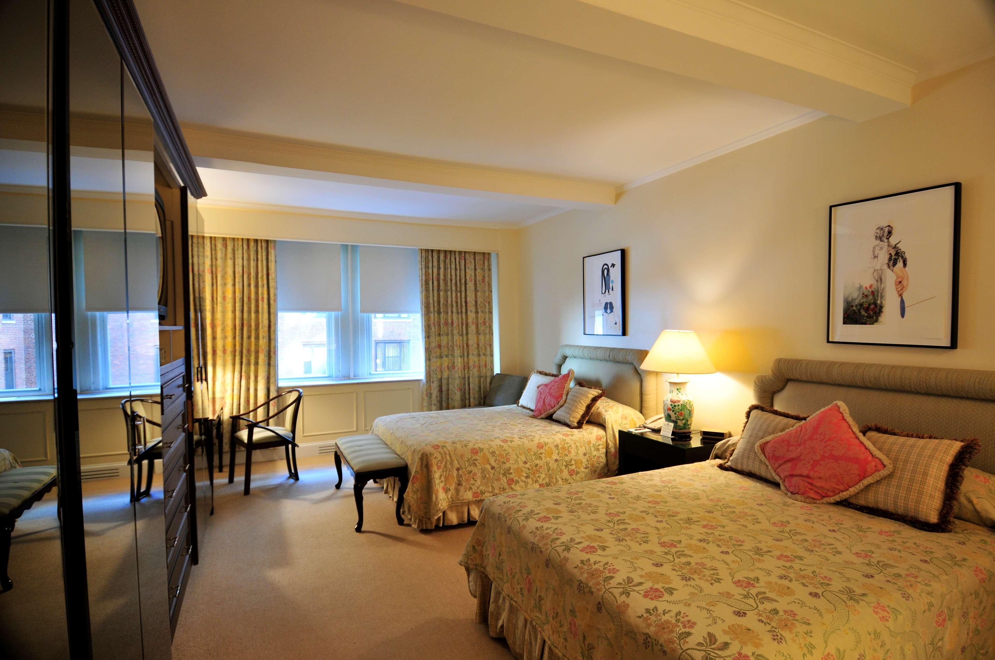 Lombardy Hotel New York Bagian luar foto