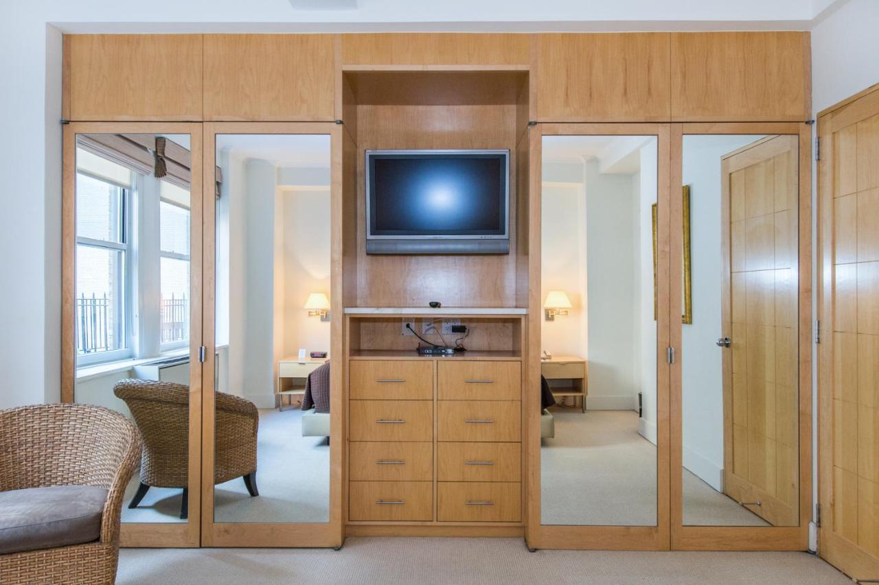 Lombardy Hotel New York Bagian luar foto